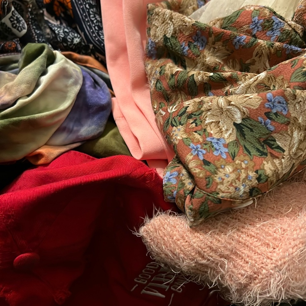 Mystery Bundle (Size Small& Medium ONLY)